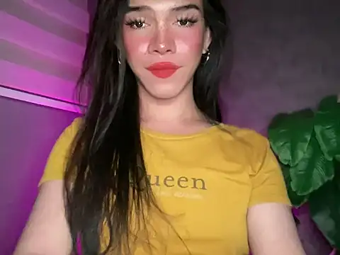 Misselliefayexxx online show from May 31, 2026, 8:32 pm