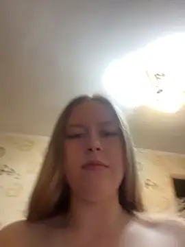 Tomyris yuki online show from February 15, 2026, 2:19 am