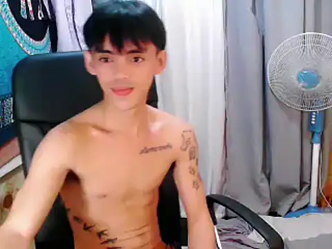 Snapshot of urhunky_boy chatting on October 6, 2025, 3:53 pm urhunky boy online show from October 6, 2025, 3:53 pm