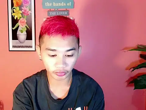Snapshot of asianhardcock25 chatting on October 5, 2025, 4:11 am asianhardcock25 online show from October 5, 2025, 4:11 am