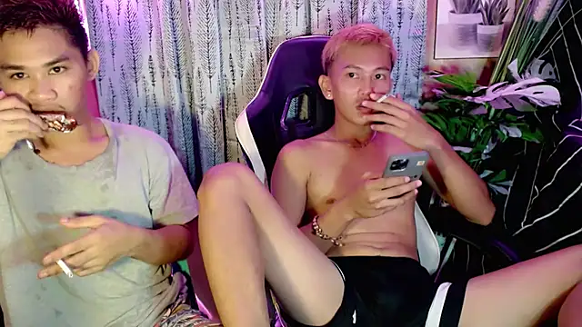 asianhardcock25 online show from October 21, 2025, 10:49 am