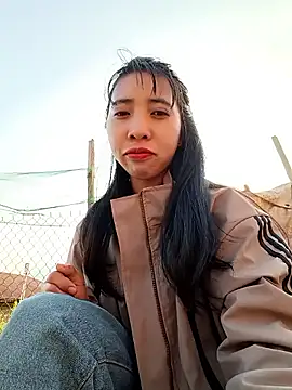 emaame68 online show from December 21, 2025, 1:13 am