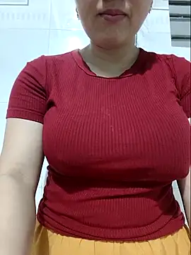 Shiny Babe online show from February 25, 2026, 1:15 am