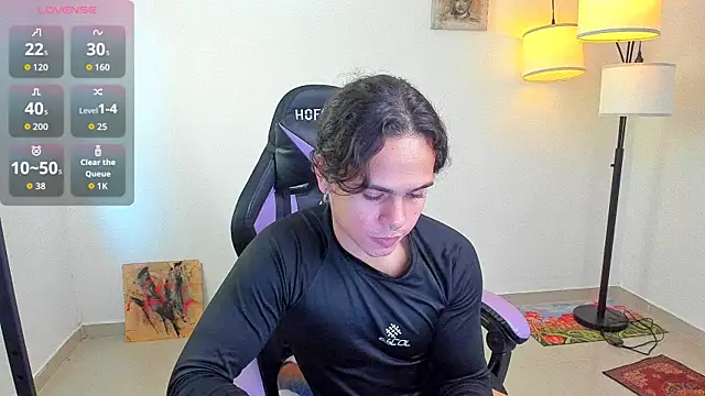 Snapshot of Maximiliano_scoott__ chatting on October 30, 2025, 6:19 pm Maximiliano scoott   online show from October 30, 2025, 6:19 pm