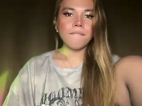 Snapshot of goddessofalltime chatting on January 6, 2026, 5:16 pm goddessofalltime online show from January 6, 2026, 5:16 pm