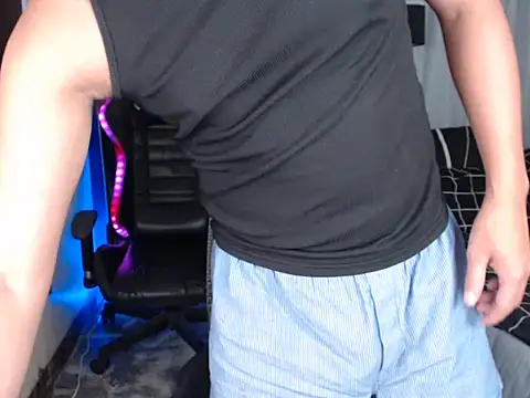 alexsuckable01 online show from May 15, 2026, 11:45 pm