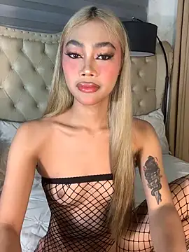 Innocent yanixx69 online show from September 29, 2025, 9:14 am