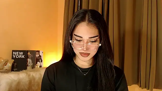 magnificent kitana online show from October 13, 2025, 6:02 am