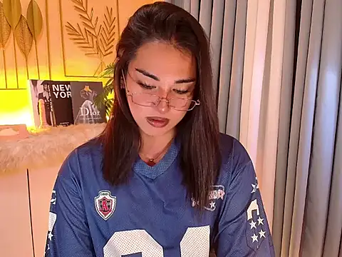 magnificent kitana online show from March 22, 2026, 8:56 pm