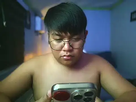 red libraxxx online show from November 21, 2025, 7:56 pm