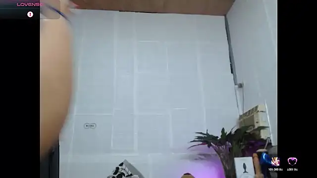 lucyheart777 online show from February 14, 2026, 6:54 am