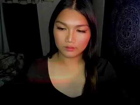 Lou heart online show from December 19, 2025, 4:47 pm