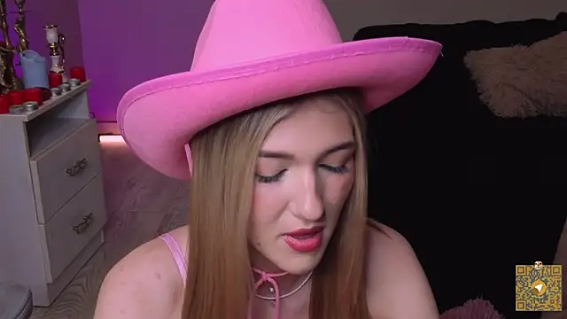 BeatrixGummer online show from October 23, 2025, 8:29 pm