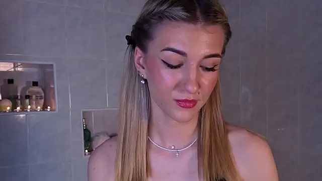 BeatrixGummer online show from October 27, 2025, 8:24 pm