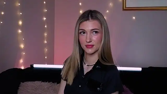 BeatrixGummer online show from November 27, 2025, 8:22 pm