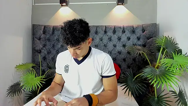 ALAN REDINGER online show from November 10, 2025, 1:21 pm