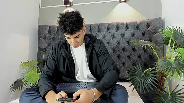 ALAN REDINGER online show from November 12, 2025, 1:00 pm