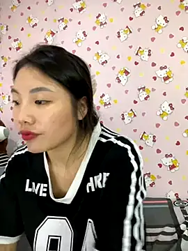 D2sweet online show from November 29, 2025, 2:53 pm