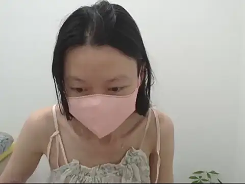 AlinaBaby x online show from October 2, 2025, 12:28 am