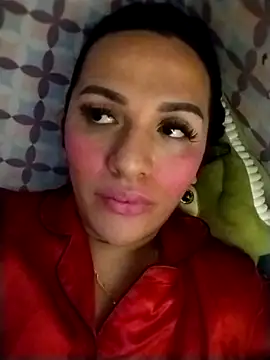 enoria1992 online show from October 25, 2025, 5:26 am