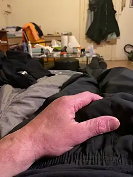 Snapshot of jackadi33 chatting on February 12, 2026, 8:04 pm jackadi33 online show from February 12, 2026, 8:04 pm