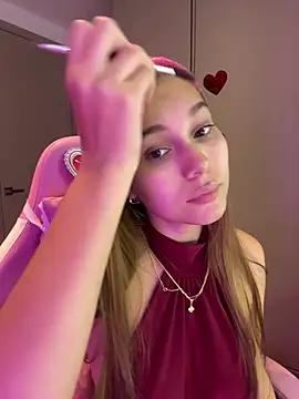 Nikii   online show from February 15, 2026, 3:58 am