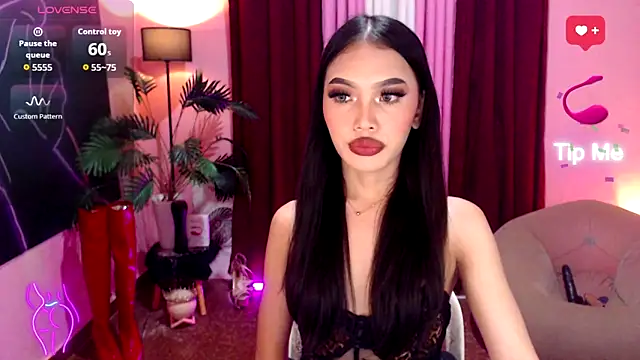 Snapshot of Asianprincess69 chatting on September 25, 2025, 5:44 am Asianprincess69 online show from September 25, 2025, 5:44 am