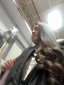 Isabella21  online show from February 22, 2026, 12:23 am