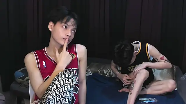 hotfreshdior online show from February 22, 2026, 4:16 pm