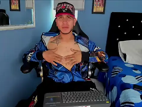 Snapshot of Thonixxx_mr chatting on February 28, 2026, 4:19 pm Thonixxx mr online show from February 28, 2026, 4:19 pm