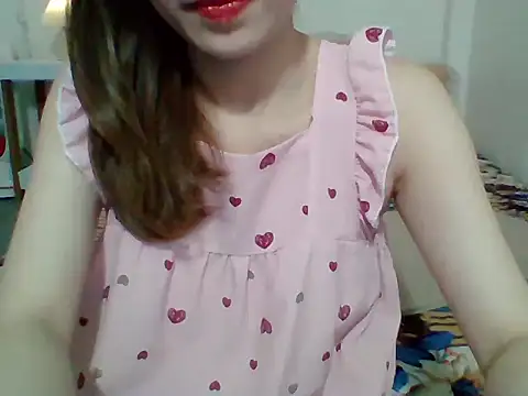 Snapshot of __Donna__ chatting on September 20, 2025, 3:57 pm   Donna   online show from September 20, 2025, 3:57 pm