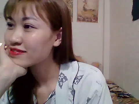 Snapshot of __Donna__ chatting on October 21, 2025, 2:51 pm   Donna   online show from October 21, 2025, 2:51 pm