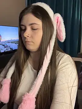 Lovely Waifu online show from April 5, 2026, 10:56 am