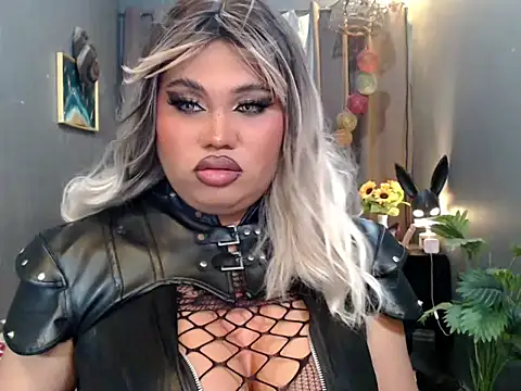 KitSmithCumerr online show from June 29, 2026, 2:28 pm