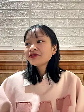 Daisy018 online show from November 28, 2025, 5:21 am