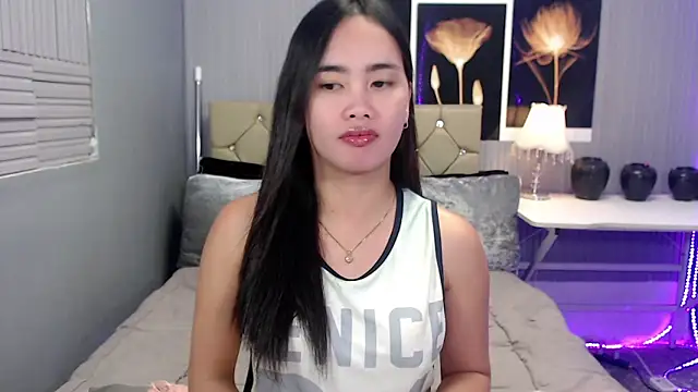fuckdoll amber online show from May 4, 2026, 6:37 pm