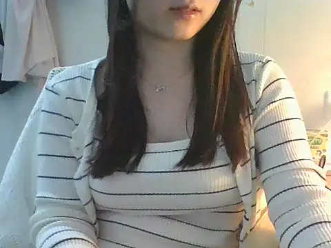 Linzly online show from February 24, 2026, 1:58 am