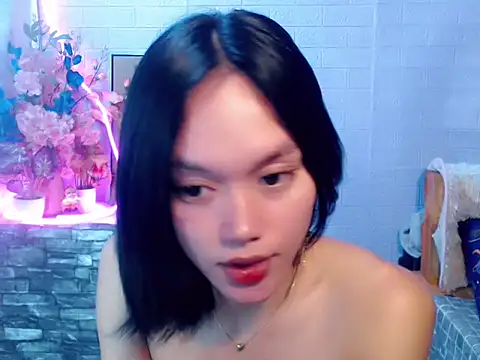 sexybabewarrior online show from May 21, 2026, 5:25 am