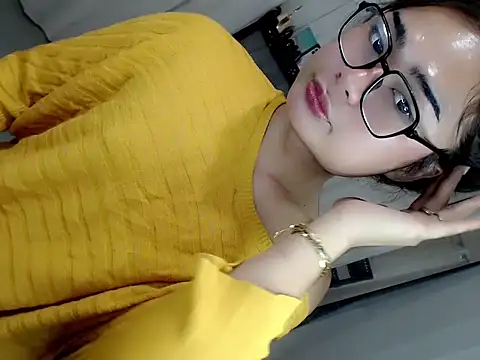 itsmekianna online show from July 2, 2026, 7:42 pm