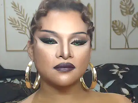 Snapshot of GoddessOFALLx chatting on May 10, 2026, 12:49 am GoddessOFALLx online show from May 10, 2026, 12:49 am