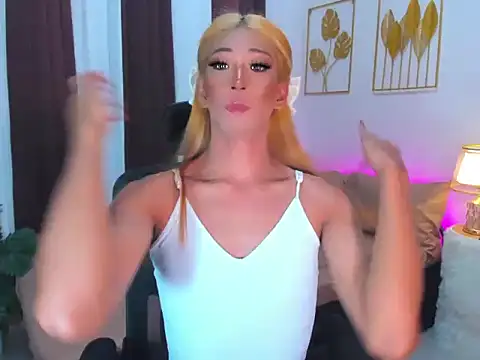 Snapshot of Amandawillson chatting on November 19, 2025, 5:13 pm Amandawillson online show from November 19, 2025, 5:13 pm