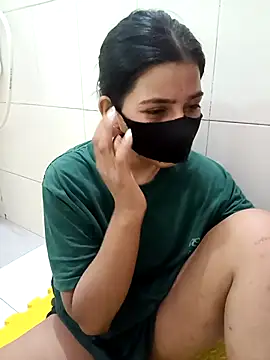 Hot Jaanvi  online show from September 29, 2025, 2:38 am