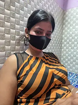 Snapshot of Hot_Jaanvi_ chatting on June 4, 2026, 4:02 pm Hot Jaanvi online show from June 4, 2026, 4:02 pm