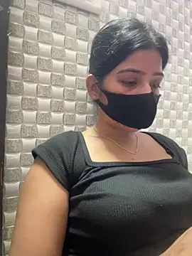Snapshot of Hot_Jaanvi_ chatting on June 14, 2026, 4:47 am Hot Jaanvi online show from June 14, 2026, 4:47 am