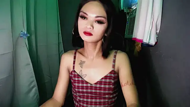 Snapshot of lexie_malingera chatting on September 14, 2025, 1:27 am lexie malingera online show from September 14, 2025, 1:27 am