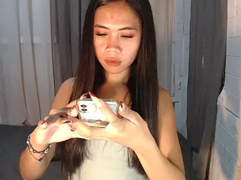 Steffi scott online show from September 19, 2025, 1:40 am