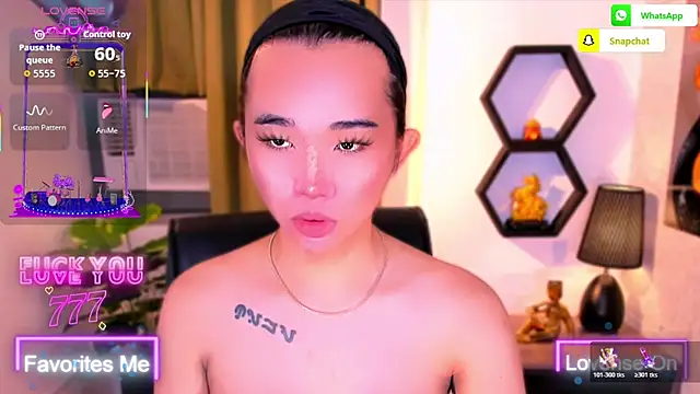 TriciaCumLoader online show from March 28, 2026, 5:23 pm