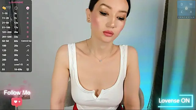 MinaDiamondd online show from May 28, 2026, 4:54 am