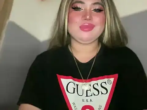 Snapshot of Naughtyrosecum chatting on November 9, 2025, 2:59 pm Naughtyrosecum online show from November 9, 2025, 2:59 pm