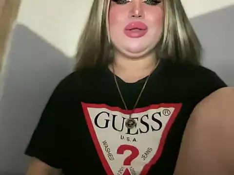 Snapshot of Naughtyrosecum chatting on November 11, 2025, 3:12 pm Naughtyrosecum online show from November 11, 2025, 3:12 pm